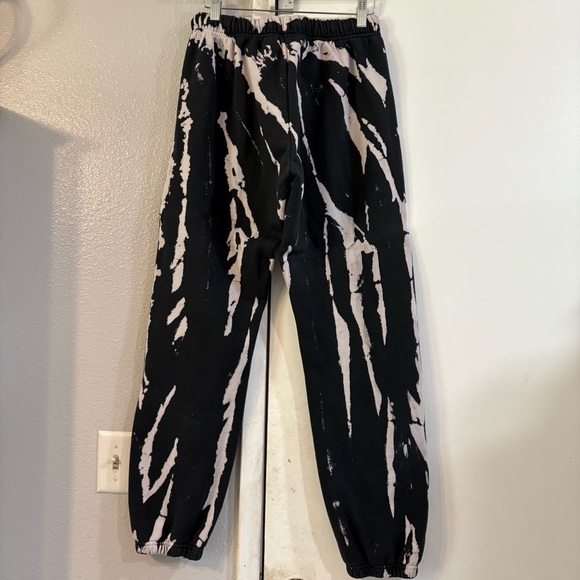 PAM & GELA bleach tie dye gym sweatpants in black/cream joggers M Marble - Picture 5 of 8